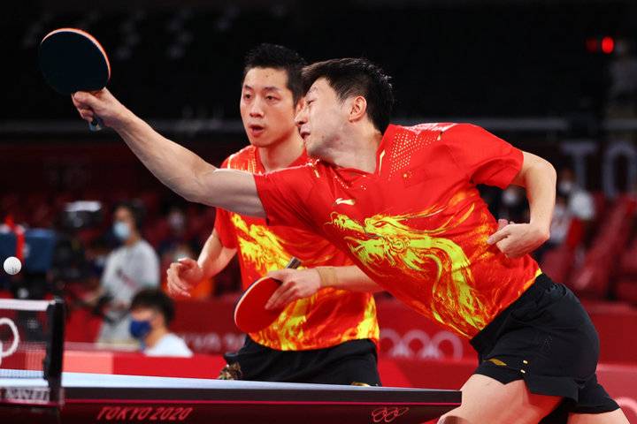 包含葡萄牙队鏖战法国队，许昕扛起全队的词条