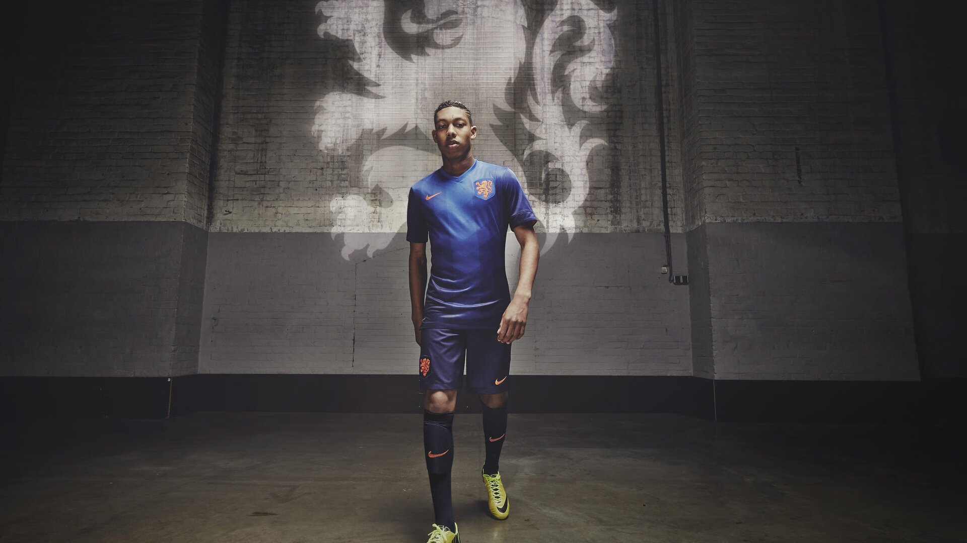 安哥拉最后时刻绝杀委内瑞拉,莫德里奇刷新足坛传奇纪录